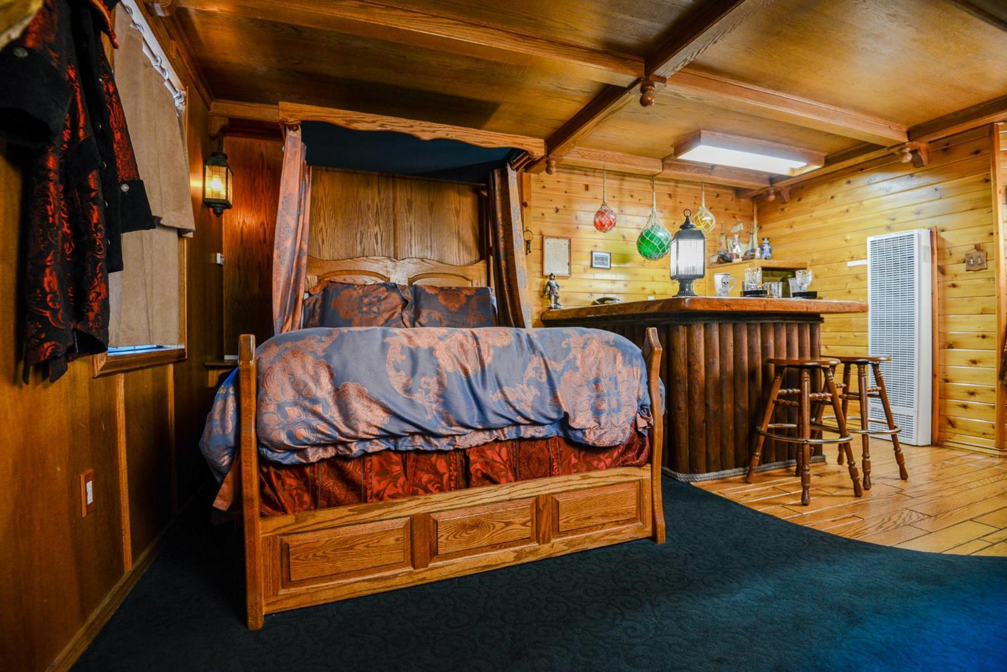 Castle Wood Theme Cottages- Couples Only Big Bear Lake Eksteriør billede