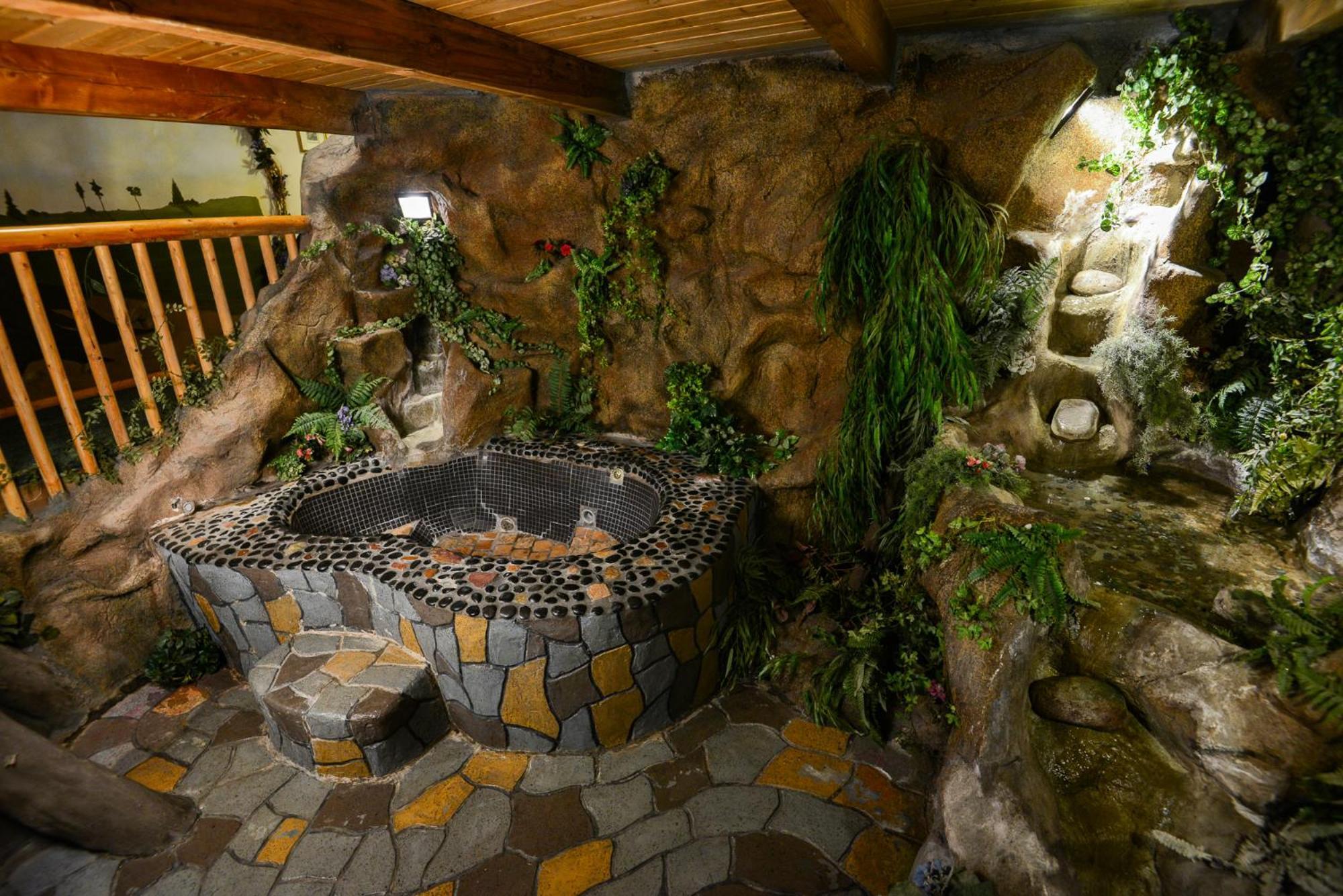 Castle Wood Theme Cottages- Couples Only Big Bear Lake Eksteriør billede